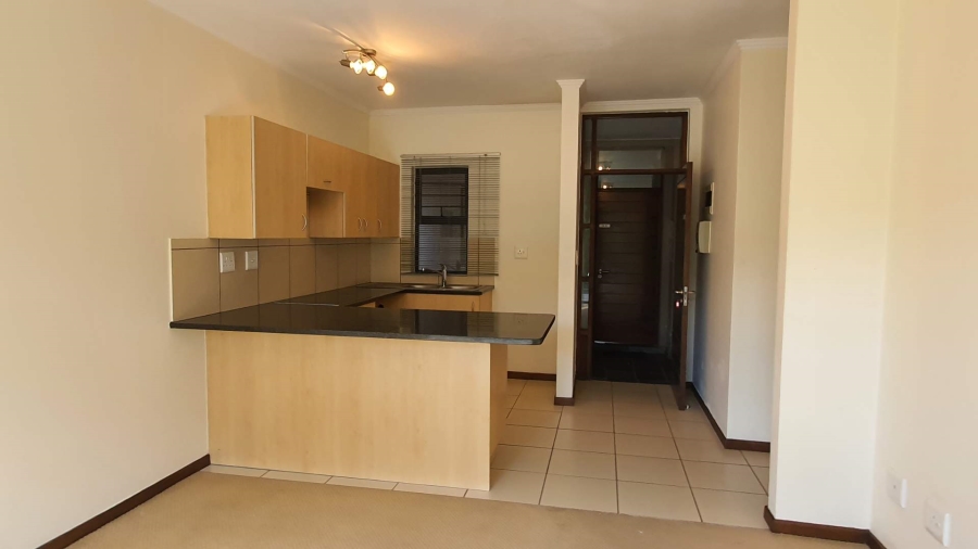 1 Bedroom Property for Sale in Jackal Creek Golf Estate Gauteng