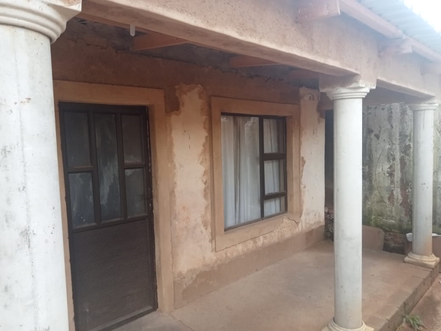 2 Bedroom Property for Sale in Mamelodi West Gauteng