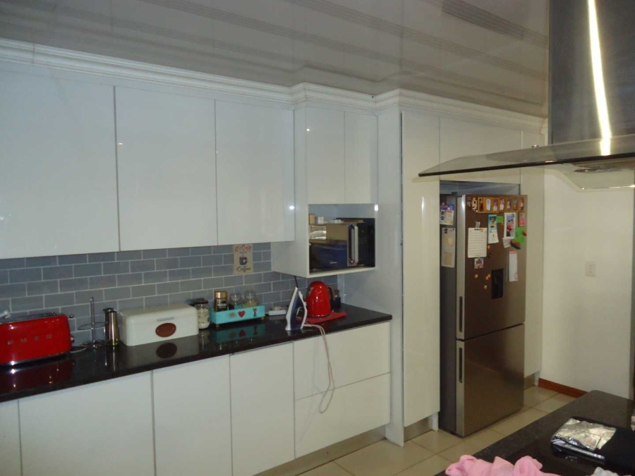 3 Bedroom Property for Sale in Rietfontein Gauteng