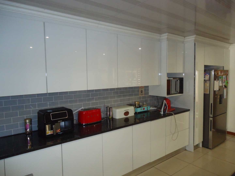 3 Bedroom Property for Sale in Rietfontein Gauteng