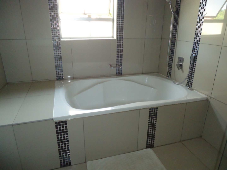 3 Bedroom Property for Sale in Rietfontein Gauteng