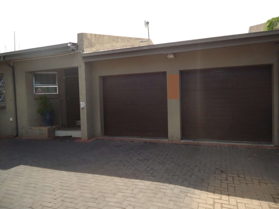 3 Bedroom Property for Sale in Rietfontein Gauteng