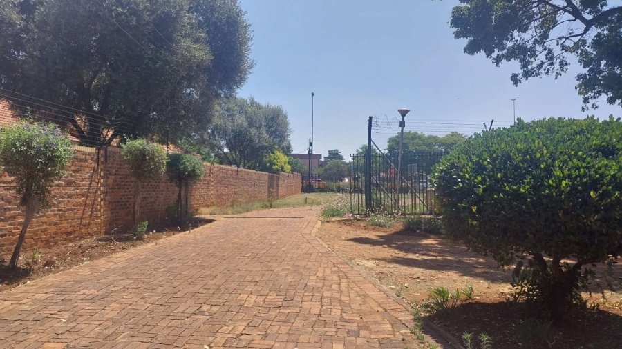 0 Bedroom Property for Sale in Equestria Gauteng