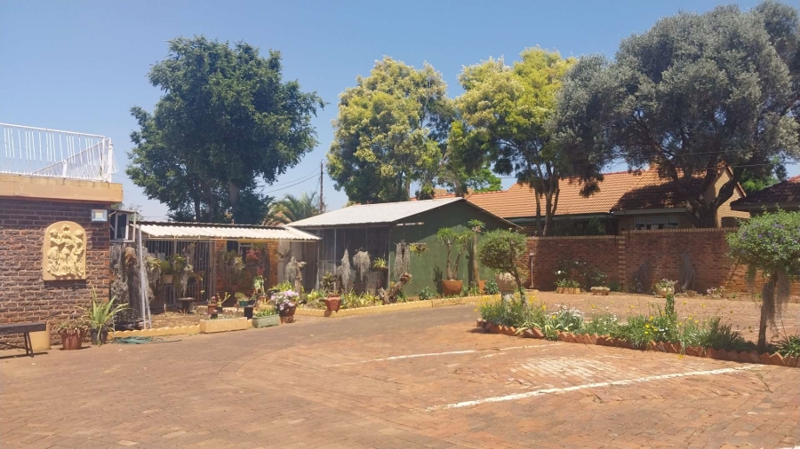 0 Bedroom Property for Sale in Equestria Gauteng