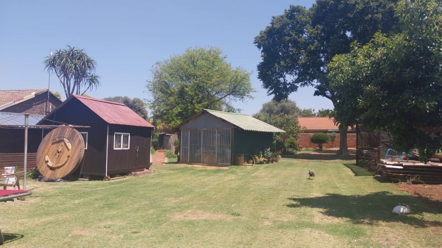 0 Bedroom Property for Sale in Equestria Gauteng