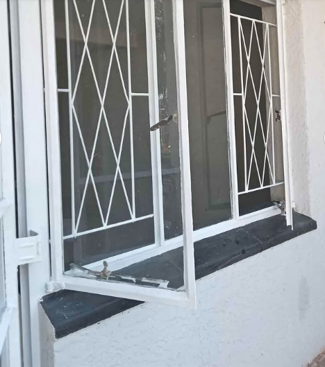 To Let 1 Bedroom Property for Rent in Blairgowrie Gauteng