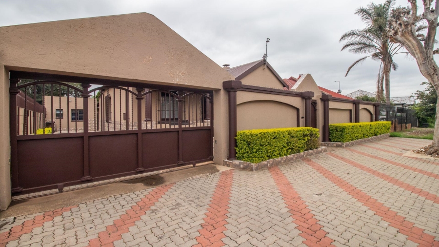 3 Bedroom Property for Sale in Benoni Central Gauteng