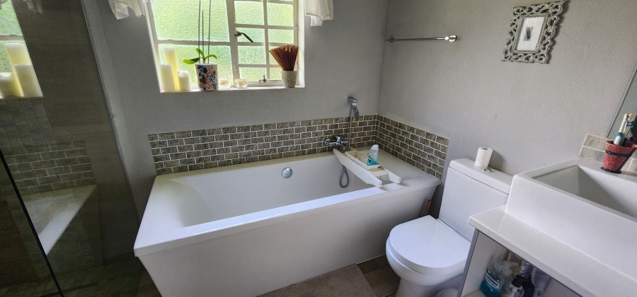 3 Bedroom Property for Sale in Northmead Gauteng