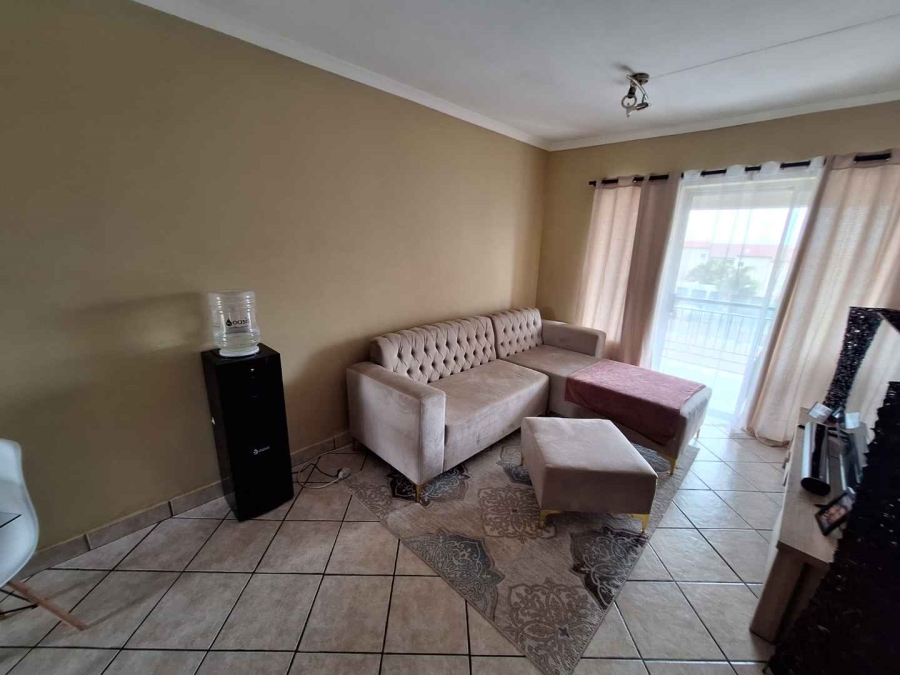 To Let 2 Bedroom Property for Rent in North Riding Gauteng