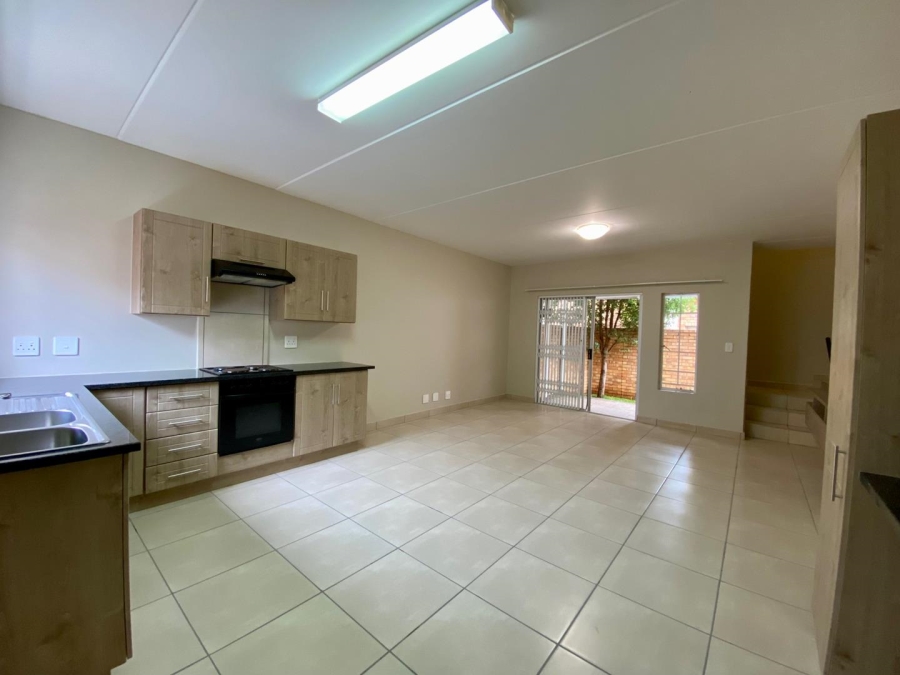 To Let 2 Bedroom Property for Rent in Tijger Valley Gauteng