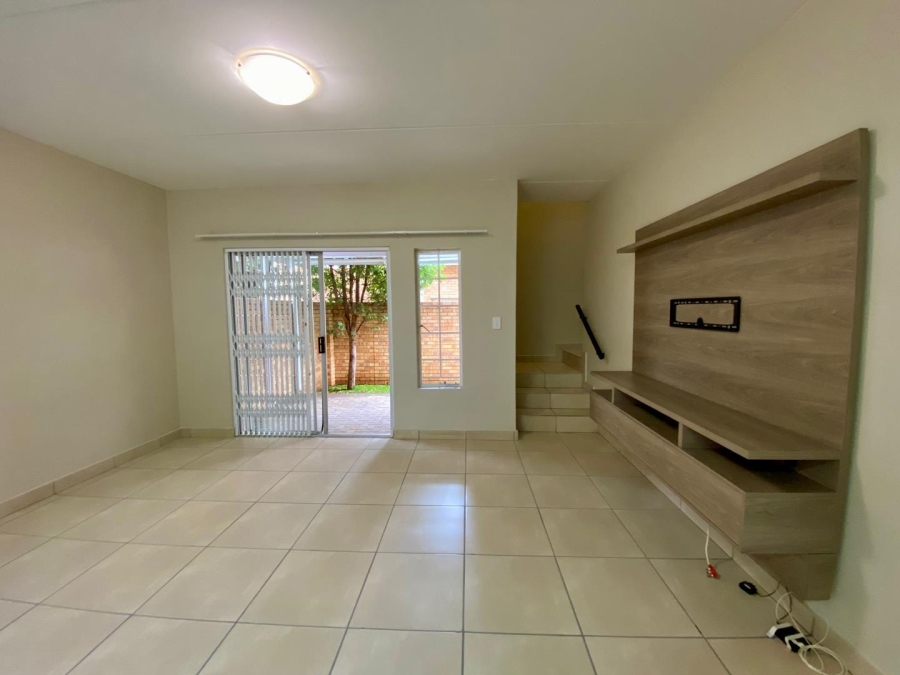 To Let 2 Bedroom Property for Rent in Tijger Valley Gauteng