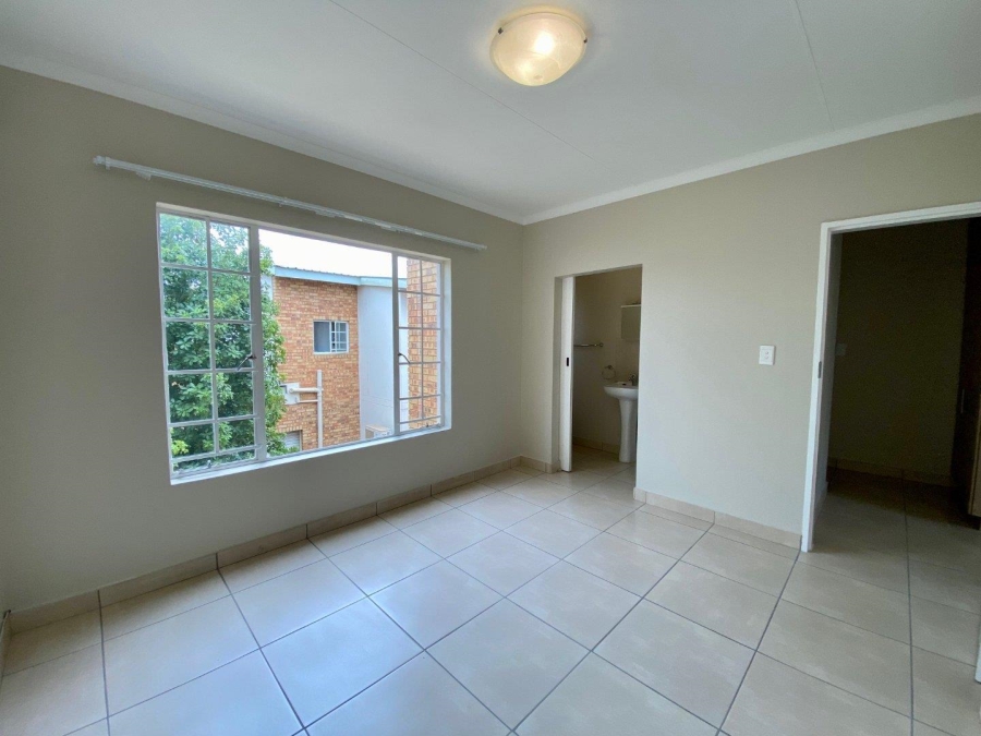 To Let 2 Bedroom Property for Rent in Tijger Valley Gauteng