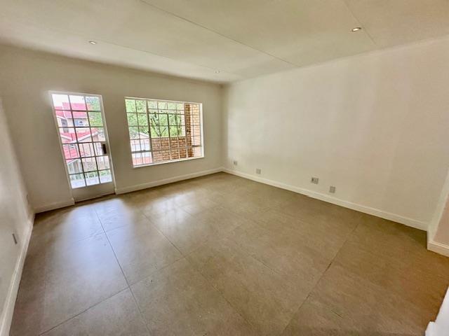 To Let 3 Bedroom Property for Rent in Hyde Park Gauteng