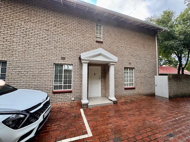 To Let 3 Bedroom Property for Rent in Hyde Park Gauteng