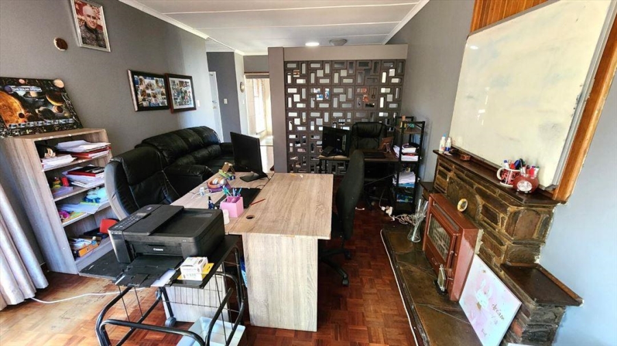 3 Bedroom Property for Sale in Ravensklip Gauteng