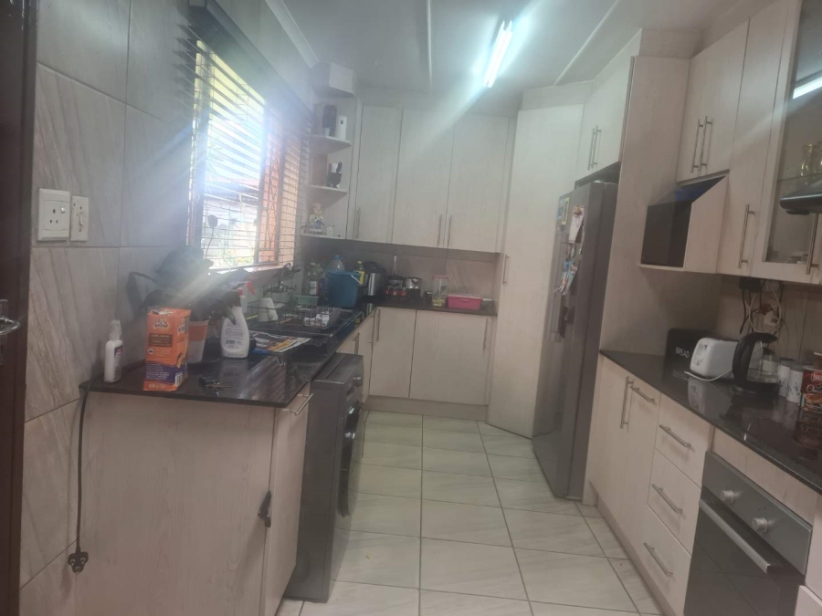 3 Bedroom Property for Sale in Ravensklip Gauteng