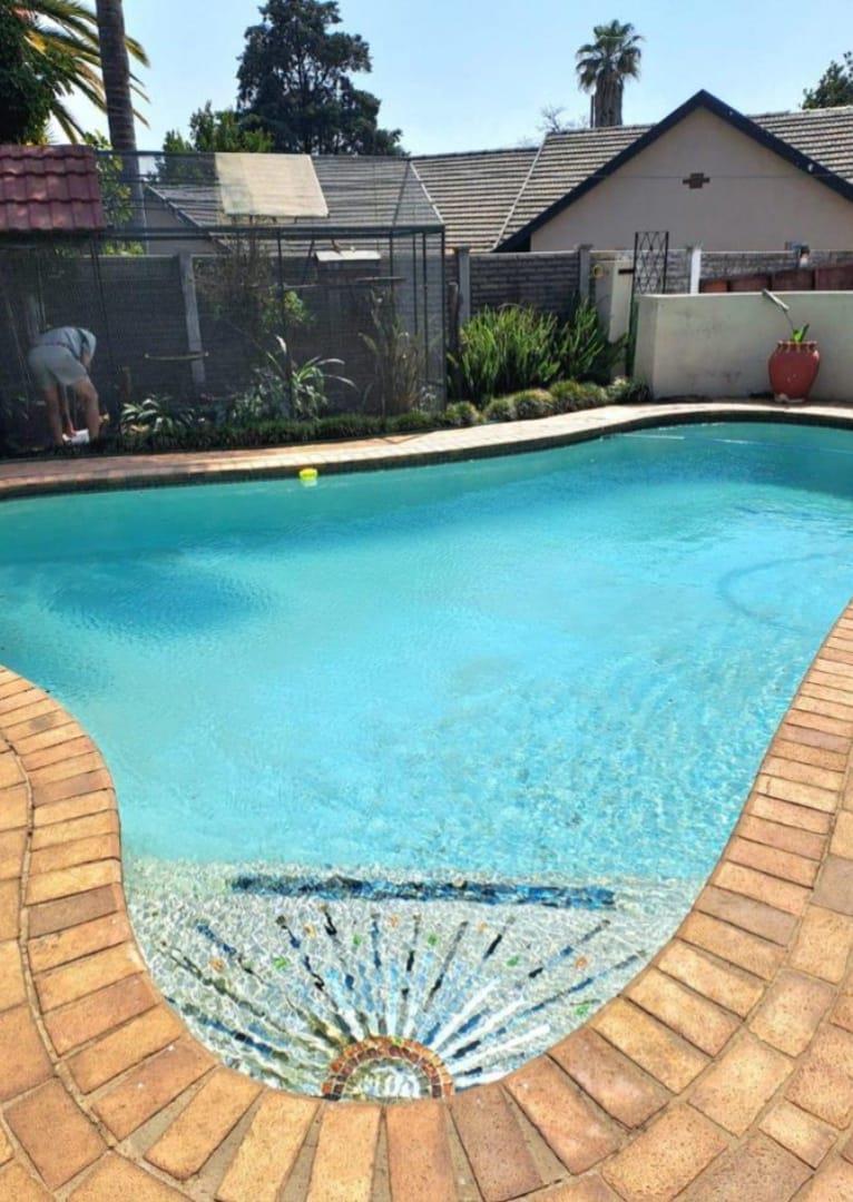 3 Bedroom Property for Sale in Glen Marais Gauteng