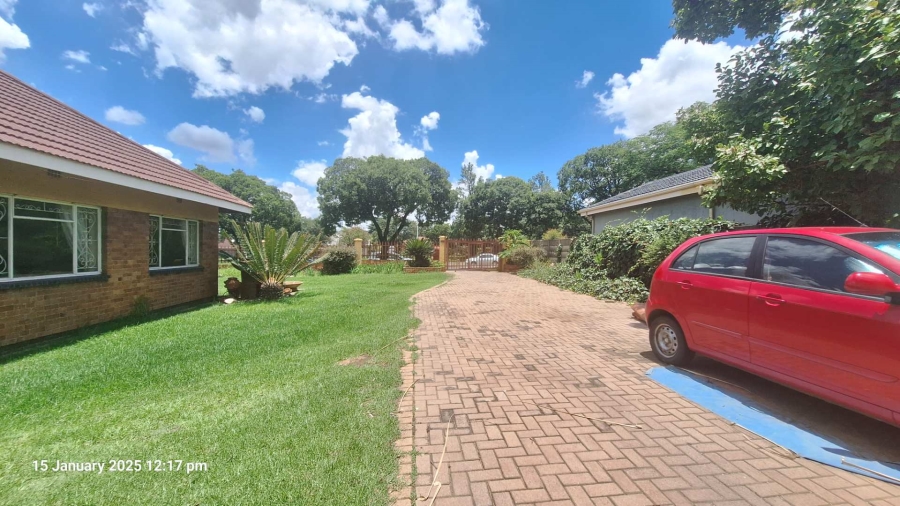 3 Bedroom Property for Sale in Parkdene Gauteng