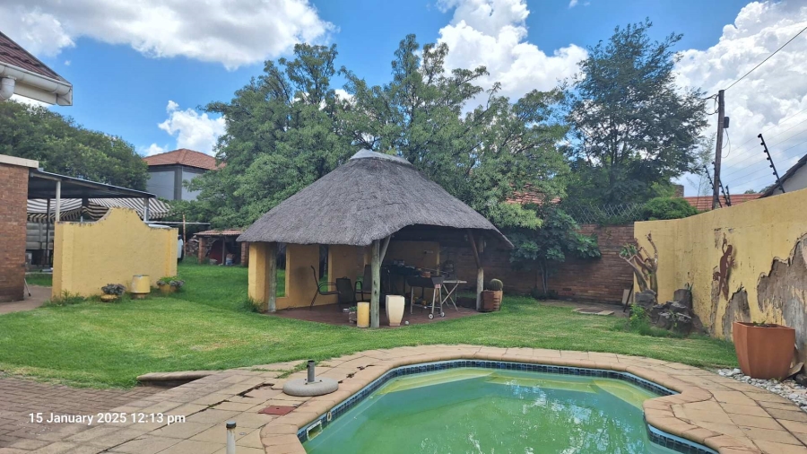 3 Bedroom Property for Sale in Parkdene Gauteng