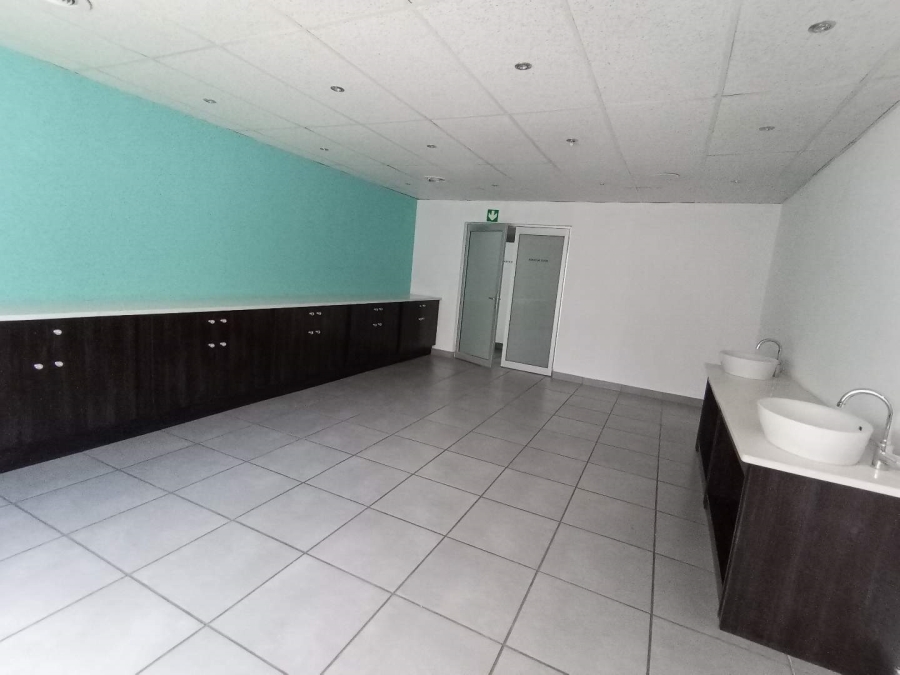 To Let commercial Property for Rent in Northmead Gauteng