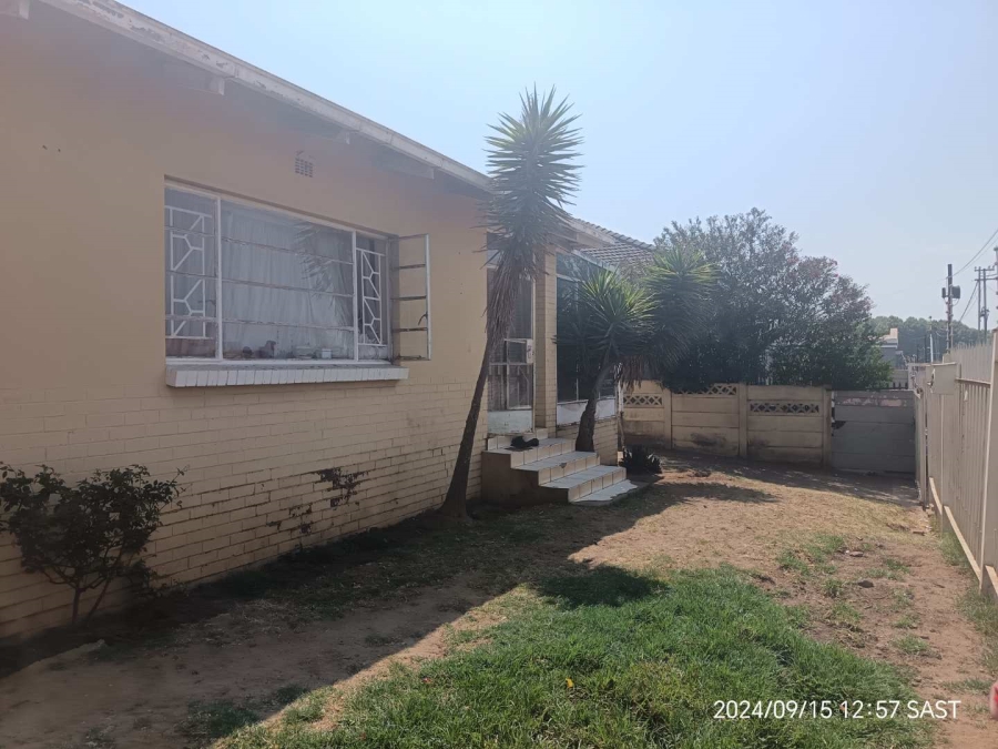 3 Bedroom Property for Sale in Newlands Gauteng