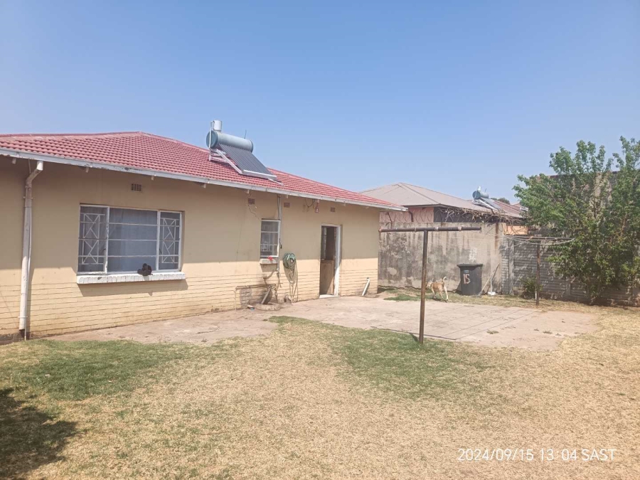 3 Bedroom Property for Sale in Newlands Gauteng