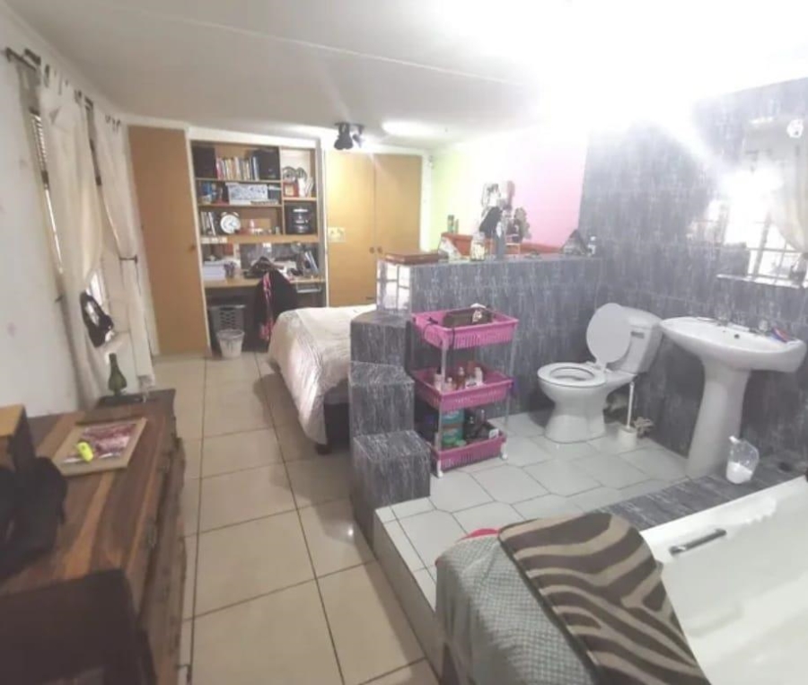 To Let 4 Bedroom Property for Rent in Kempton Park Gauteng