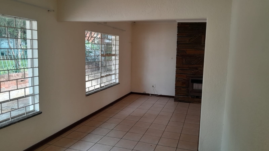 3 Bedroom Property for Sale in Birchleigh Gauteng