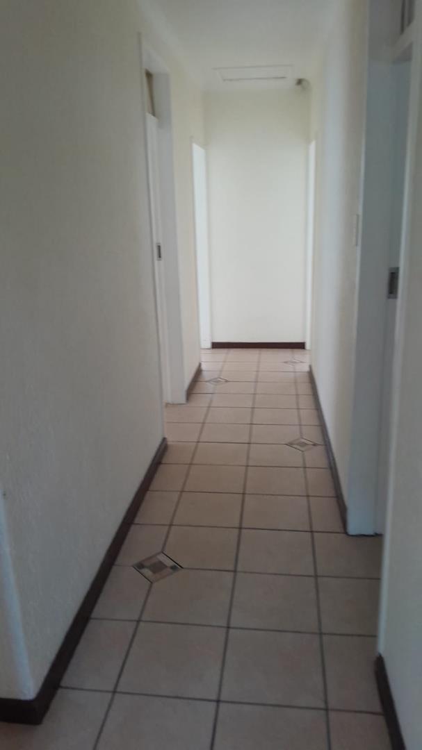 3 Bedroom Property for Sale in Birchleigh Gauteng