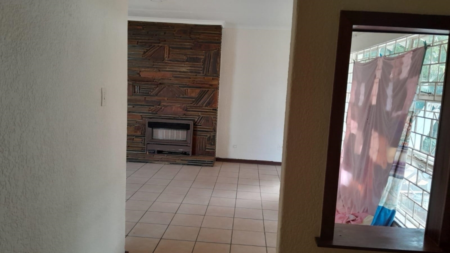 3 Bedroom Property for Sale in Birchleigh Gauteng