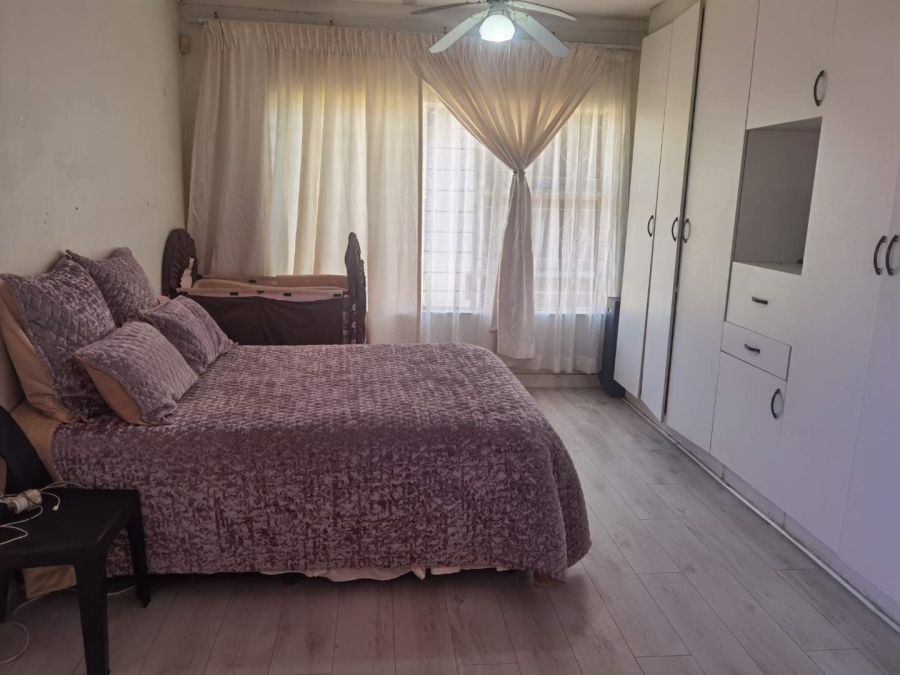 3 Bedroom Property for Sale in Esther Park Gauteng