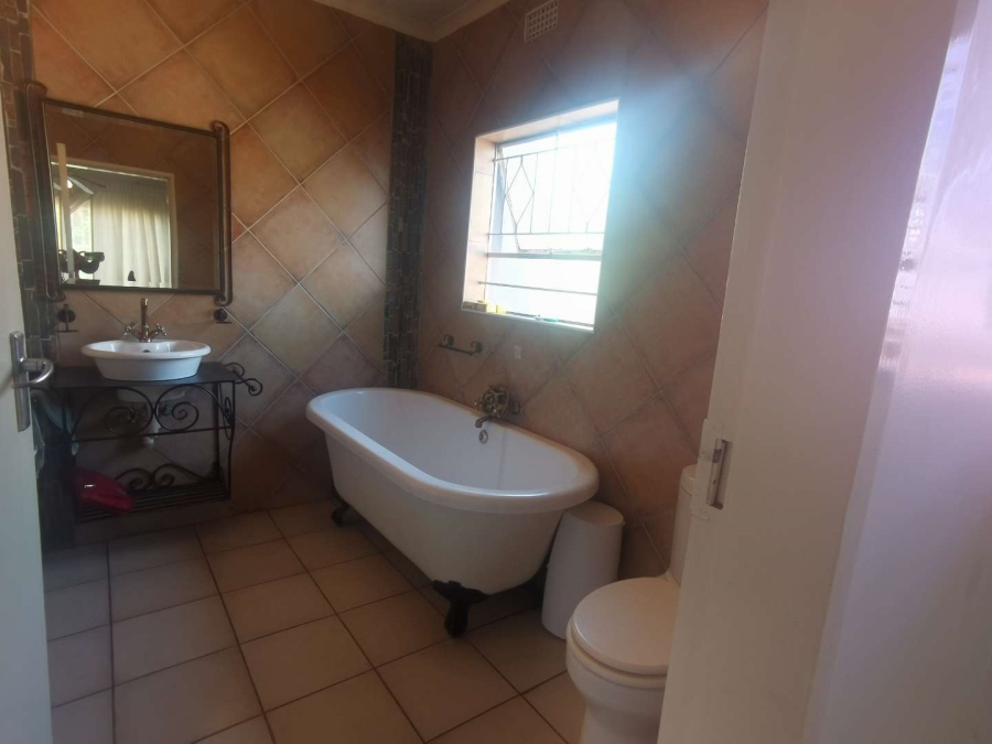 3 Bedroom Property for Sale in Esther Park Gauteng