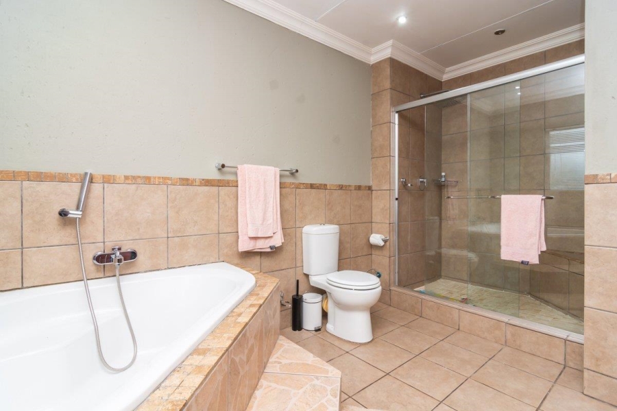 3 Bedroom Property for Sale in Homes Haven Gauteng