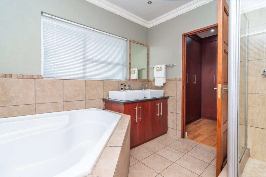 3 Bedroom Property for Sale in Homes Haven Gauteng