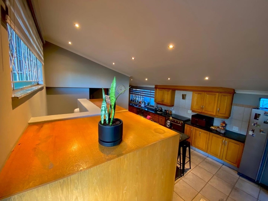 4 Bedroom Property for Sale in South Crest Gauteng