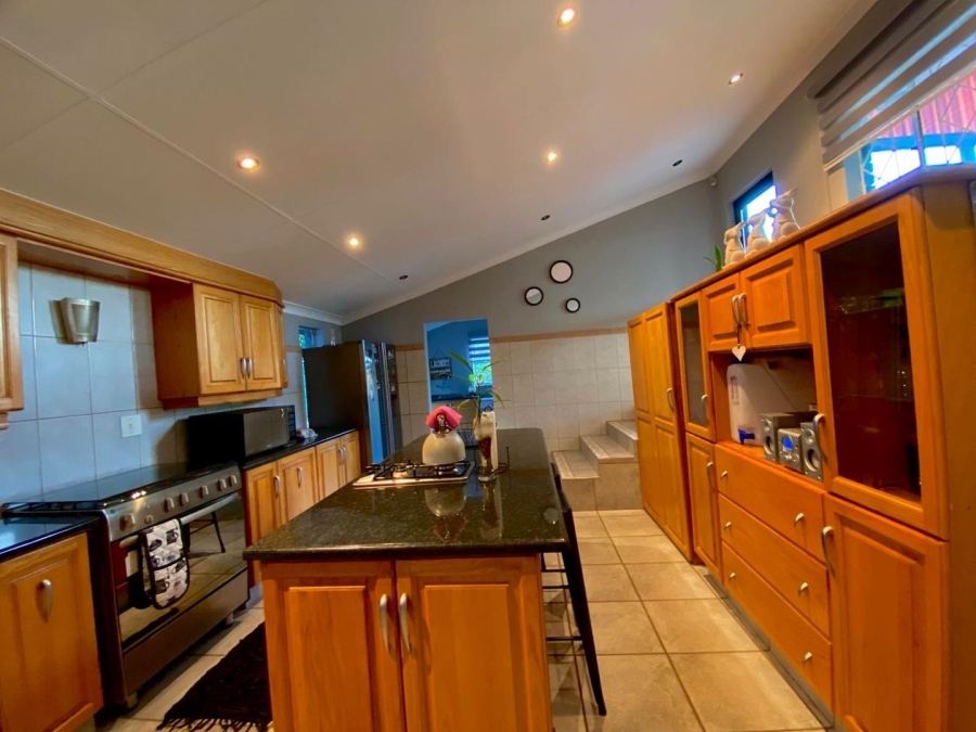 4 Bedroom Property for Sale in South Crest Gauteng