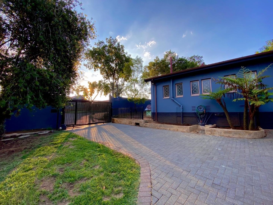 4 Bedroom Property for Sale in South Crest Gauteng