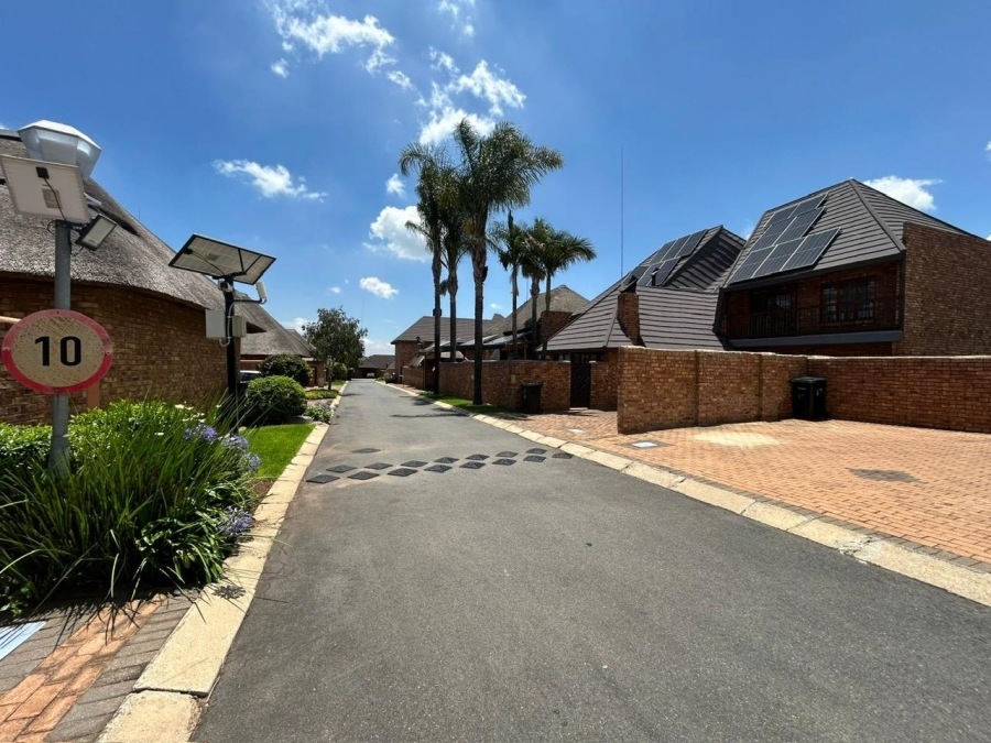 3 Bedroom Property for Sale in Rynfield Gauteng