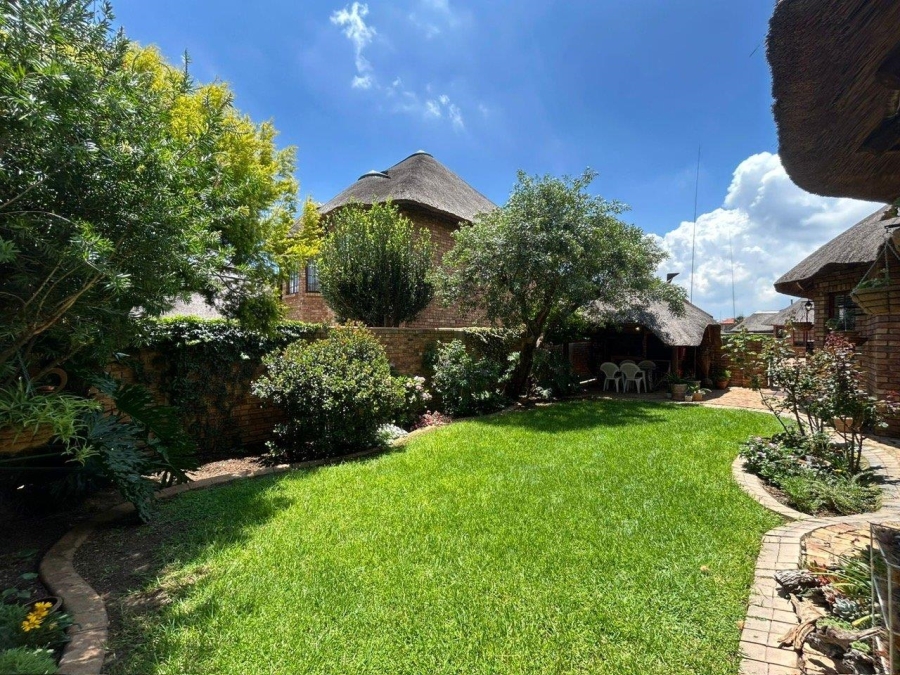 3 Bedroom Property for Sale in Rynfield Gauteng