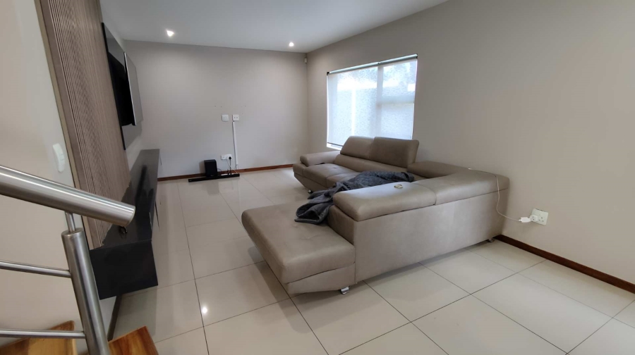 3 Bedroom Property for Sale in Glen Marais Gauteng