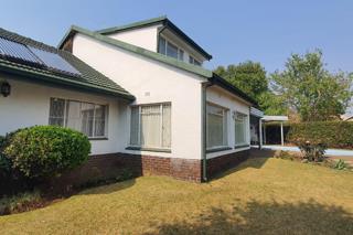 5 Bedroom Property for Sale in Glenanda Gauteng