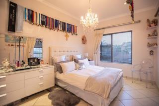 3 Bedroom Property for Sale in Woodhill Estate Gauteng