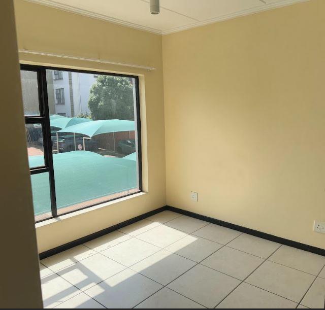 2 Bedroom Property for Sale in Douglasdale Gauteng