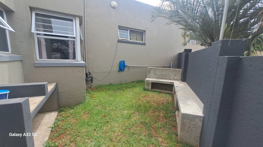 To Let 3 Bedroom Property for Rent in Buccleuch Gauteng