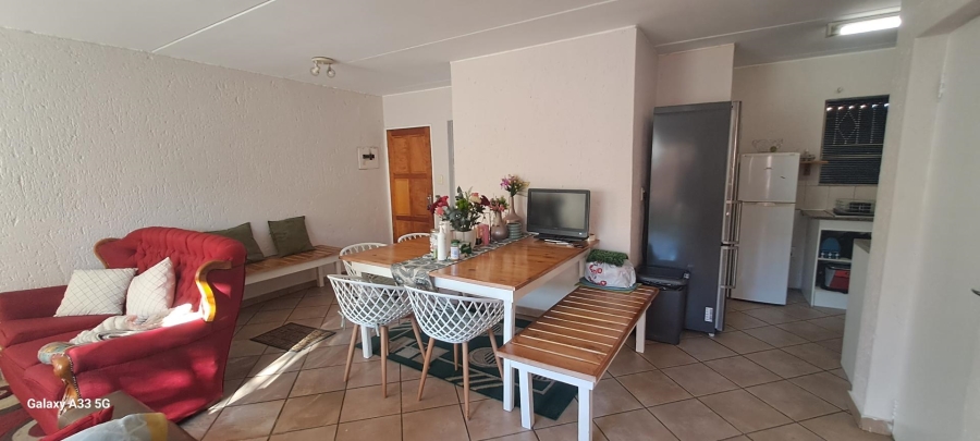 To Let 3 Bedroom Property for Rent in Buccleuch Gauteng