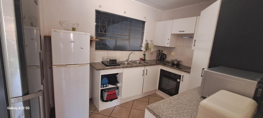 To Let 3 Bedroom Property for Rent in Buccleuch Gauteng