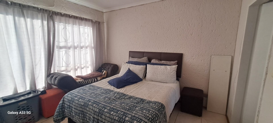 To Let 3 Bedroom Property for Rent in Buccleuch Gauteng