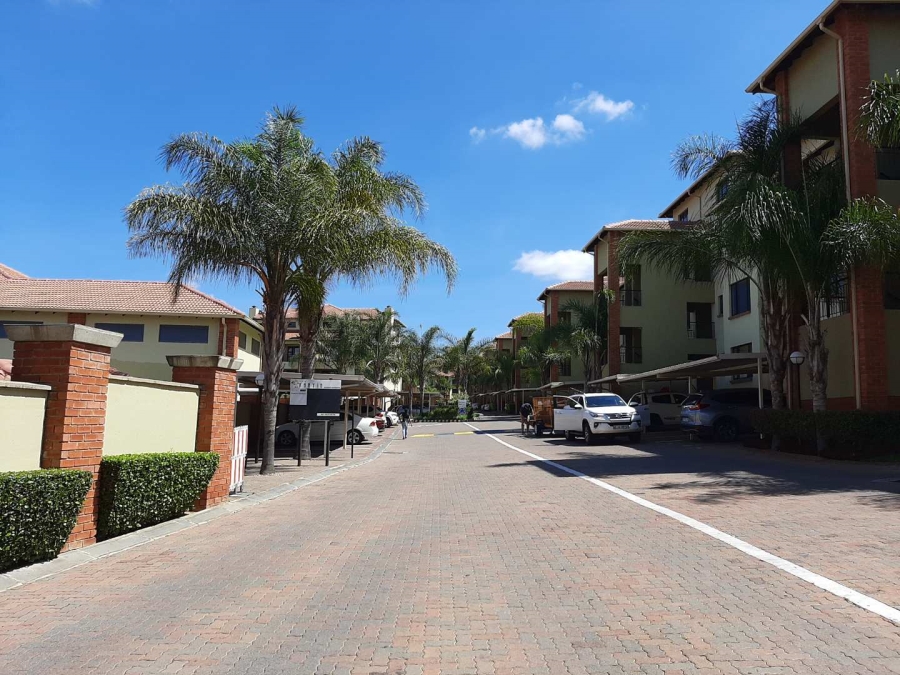 2 Bedroom Property for Sale in Sunninghill Gauteng