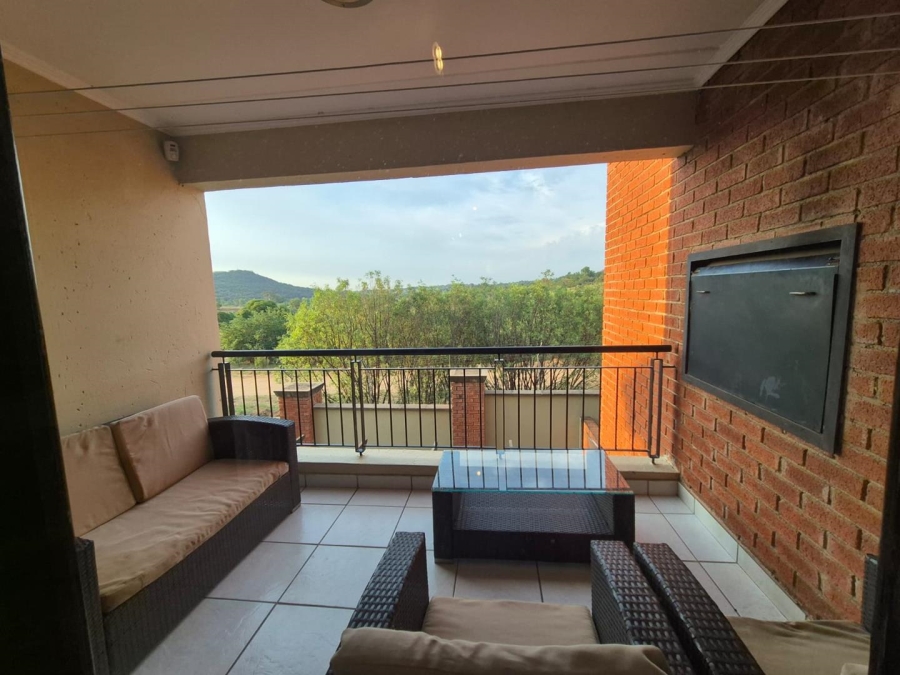 To Let 2 Bedroom Property for Rent in Sunninghill Gauteng