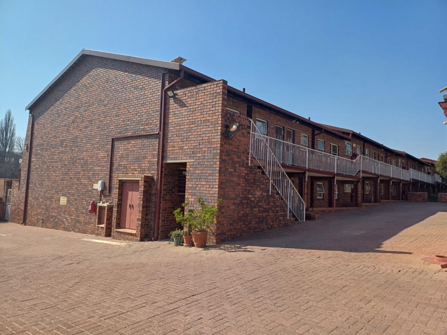 3 Bedroom Property for Sale in Ferndale Gauteng